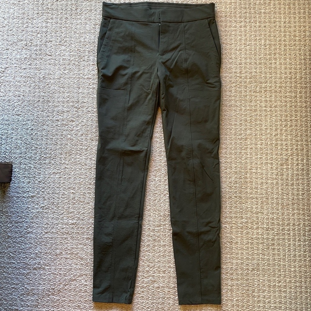 Athleta Wander Stash Skinny Pant